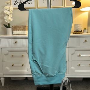 High Waisted Zamora™ Jogger Scrub Pants